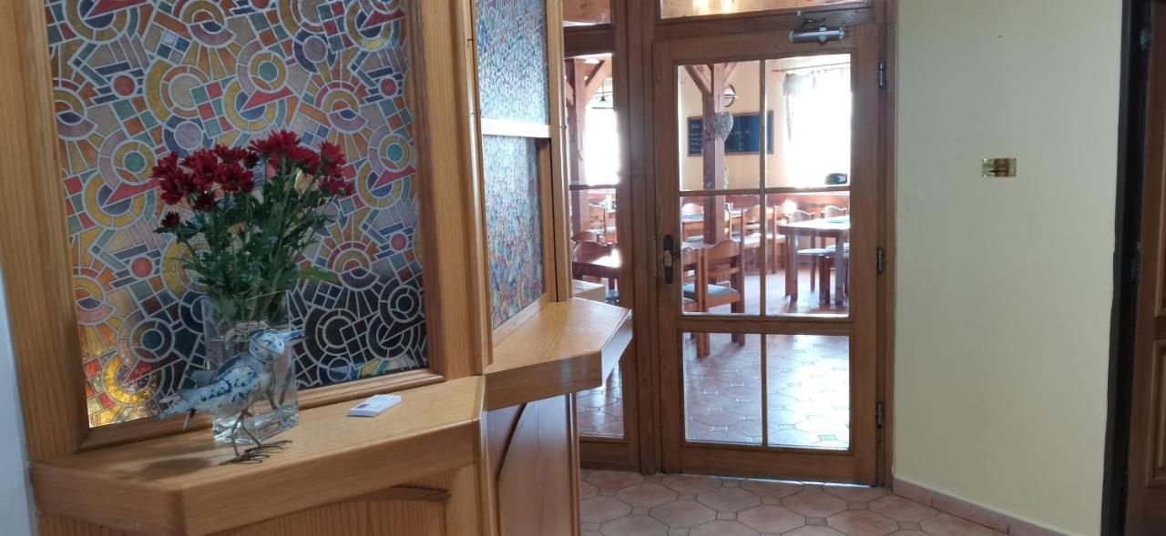 Hotel Zlaty Potok Nicov  Eksteriør billede