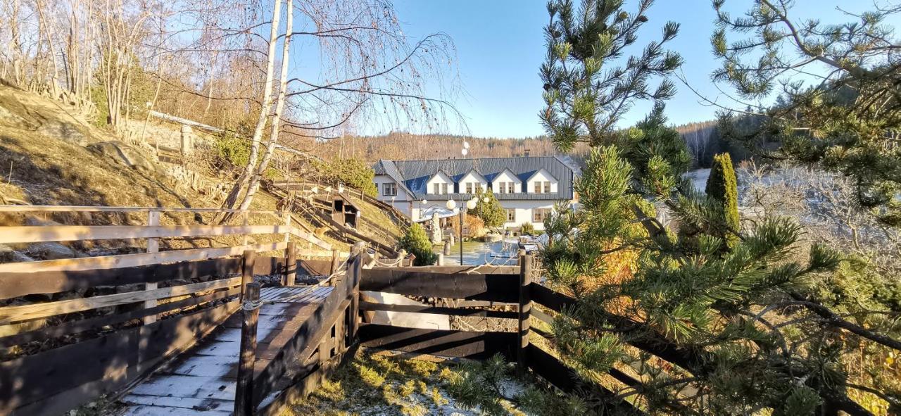 Hotel Zlaty Potok Nicov  Eksteriør billede