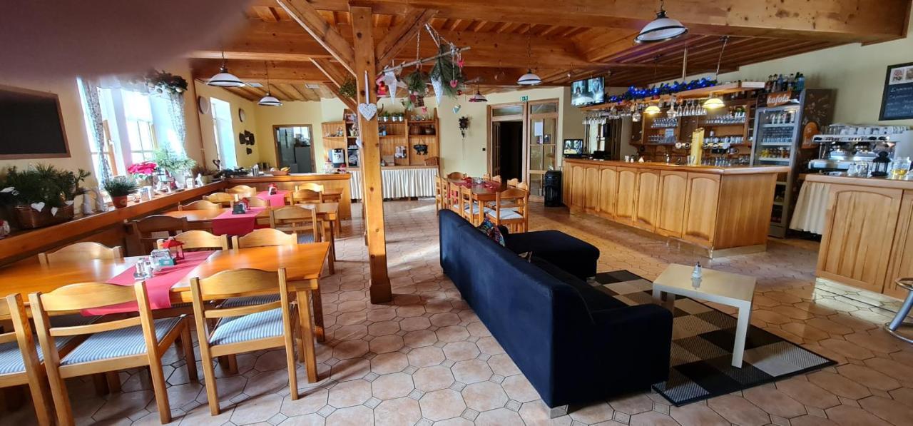 Hotel Zlaty Potok Nicov  Eksteriør billede